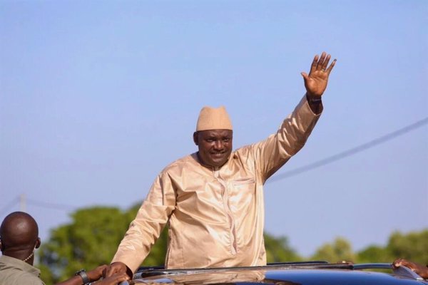Gambia ilegaliza el movimiento ciudadano que exige la dimisión del presidente