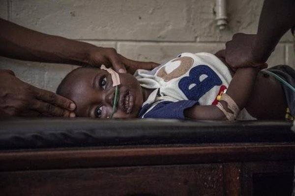 Save The Children asegura que se podrían evitar 9 millones de muertes infantiles con medidas contra la neumonía