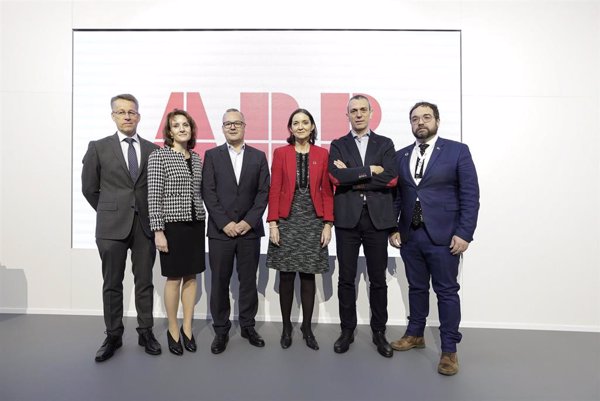 ABB inaugura en Barcelona un nuevo centro de innovación para impulsar la robótica en España