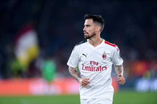 El AC Milan cede a Suso al Sevilla durante temporada y media