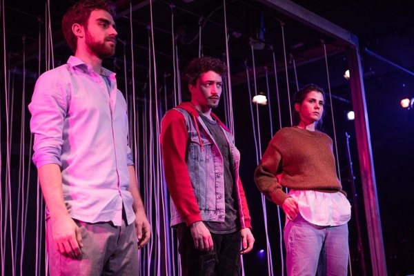 El Teatro Fernán Gómez de Madrid estrena 'Wasted', un canto a la libertad frente a un sistema que 