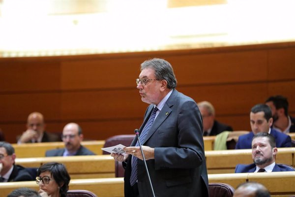 Junts presiona al PSOE y ERC y exige en el Senado el pago del IVA que ambos partidos rechazaron ya en Pleno