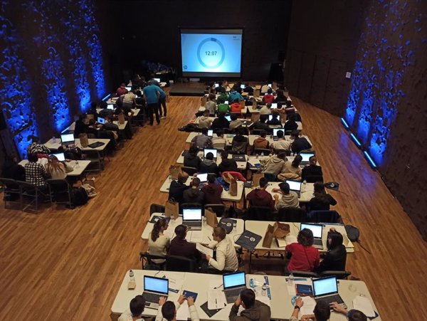 HP busca fomentar el bilingüismo tecnológico entre los jóvenes en la IV edición de HP CodeWars celebrada en Madrid
