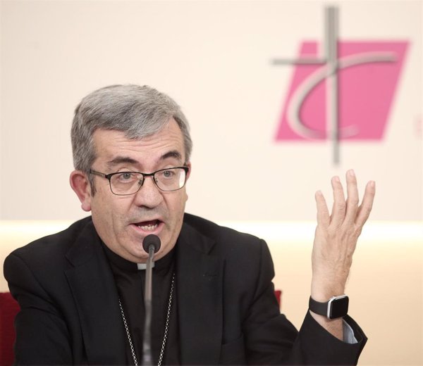 El portavoz de los obispos dice que si el Gobierno obliga 