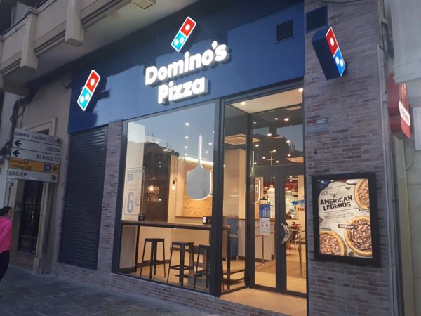 Domino's Pizza gana 371 millones en 2019, un 10,7% más