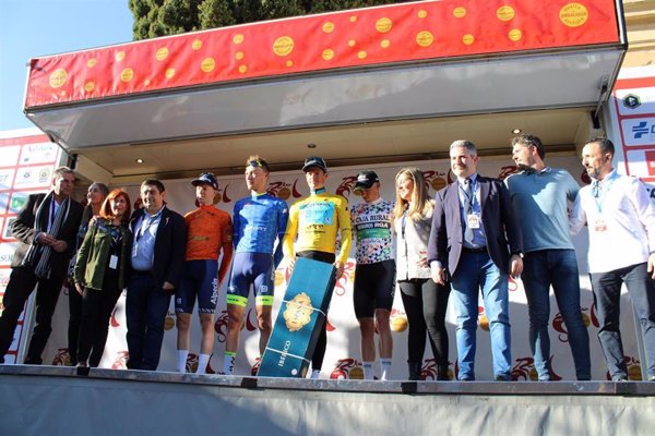 El danés Jakob Fuglsang vence en la etapa reina de la 66ª Vuelta a Andalucía, concluida en Úbeda