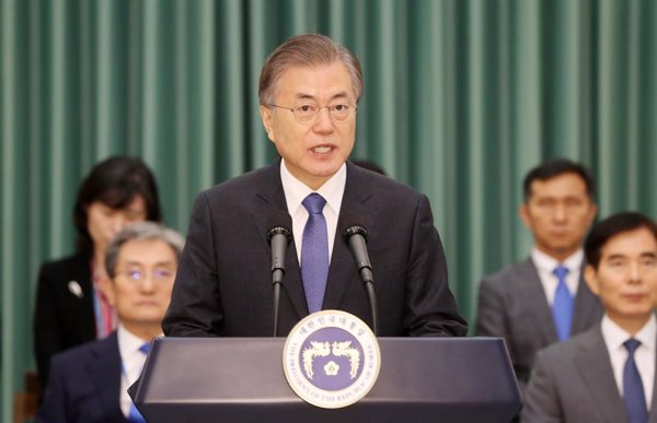 Corea del Sur eleva el balance del coronavirus a diez muertos y 977 personas contagiadas