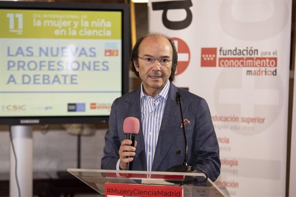 Las universidades de Madrid donan miles de guantes, mascarillas, batas y respiradores y ofrecen científicos