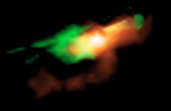 Astrónomos obtienen la primera imagen de gas impactado por chorros recientes de un agujero negro supermasivo