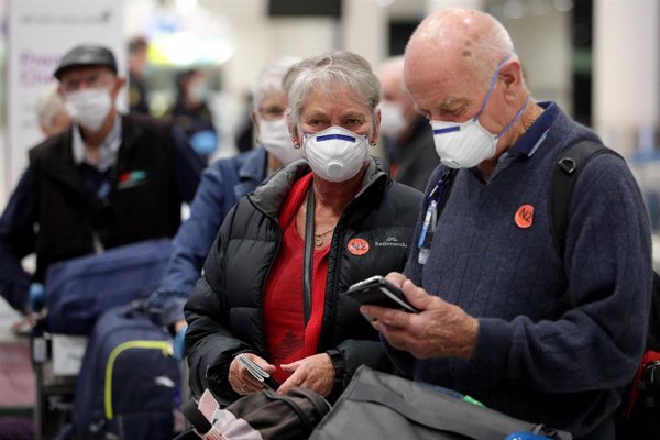 Nueva Zelanda confirma su primer fallecimiento por coronavirus y 60 nuevos casos