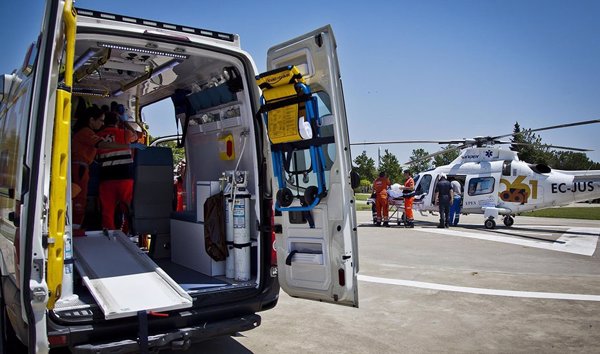 Andalucía autoriza a EPES la contratación de cinco helicópteros medicalizados por valor de 20,3 millones