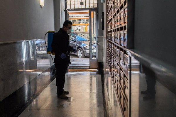 El Gobierno de Guatemala anuncia la entrega de cajas de alimentos durante el toque de queda