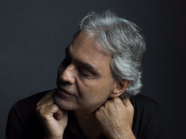 Andrea Bocelli actuará el Domingo de Pascua desde el Duomo de Milán y lo difundirá en Youtube