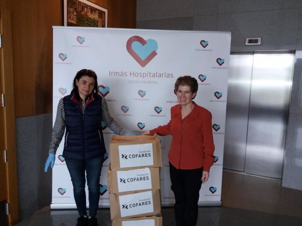 La Fundación Cofares realiza una donación para el Centro Pai Menni de Hermanas Hospitalarias de Betanzos