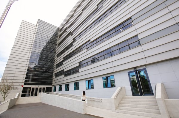 Canarias suma este sábado un fallecido, tres positivos y 24 recuperados