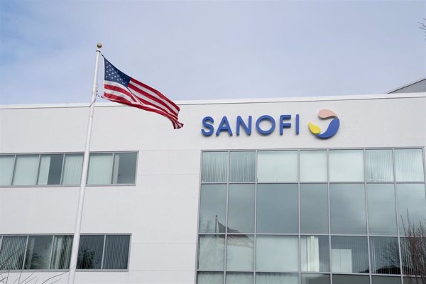 Sanofi acuerda vender casi toda su participación en Regeneron, valorada en más de 12.000 millones