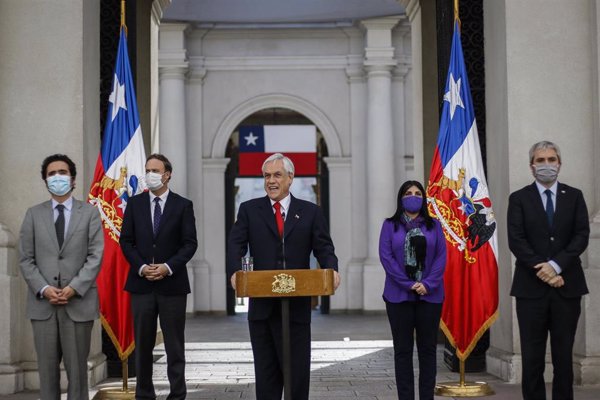 Piñera convoca a todos los partidos de Chile a un acuerdo nacional para hacer frente al coronavirus