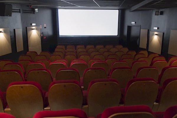 Los estrenos no llegan a las salas a pesar del inicio de la reapertura de cines