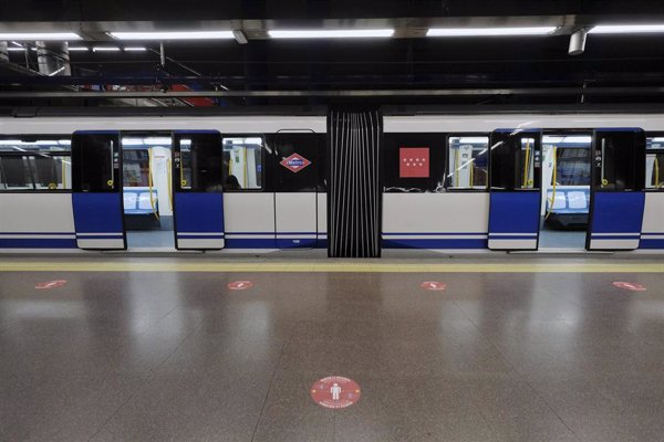 Metro de Madrid corta la circulación en dos tramos de la L4 y L7 por acumulación de agua tras la tormenta