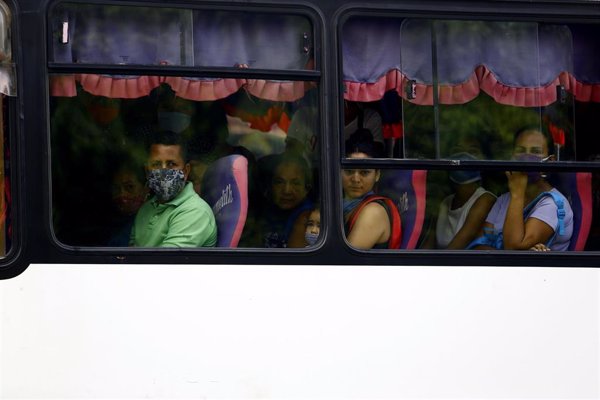 Venezuela modifica el sistema de la cuarentena y establece siete días de aislamiento y siete de trabajo