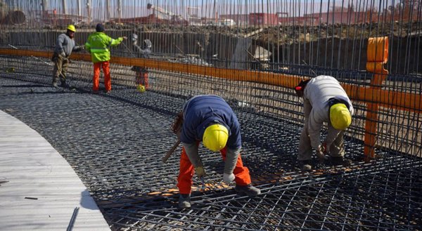 Los economistas piden que la construcción reciba 