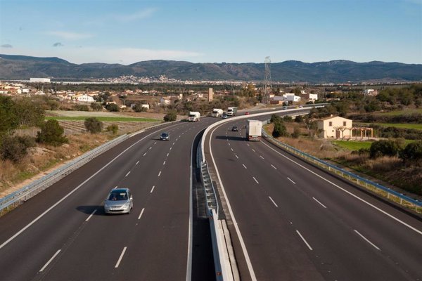 Abertis recupera el 85% del tráfico que sus autopistas españolas perdieron en el confinamiento
