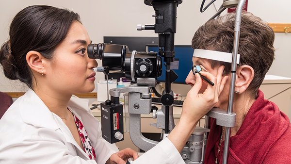 Descubren un predictor del éxito del tratamiento con láser en pacientes con glaucoma