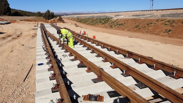 Adif licita la redacción de proyectos de mantenimiento de la red ferroviaria por 5,8 millones