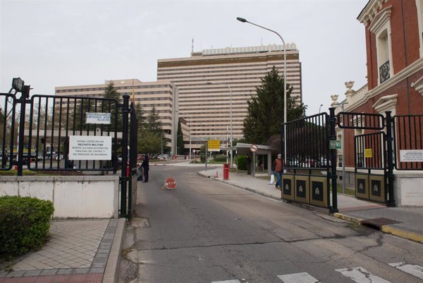 El CSIF denuncia el cierre de la planta 22 del H. Gómez Ulla de Madrid mientras la UCI está 