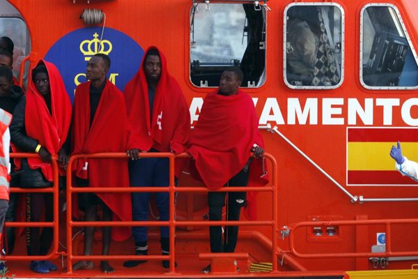 Más de medio millar de migrantes llegan a las costas españolas en las ultimas 24 horas