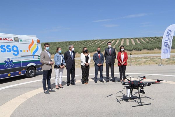 Vodafone realiza en Jaén un vuelo de demostración con un dron de emergencias controlado por la red 5G