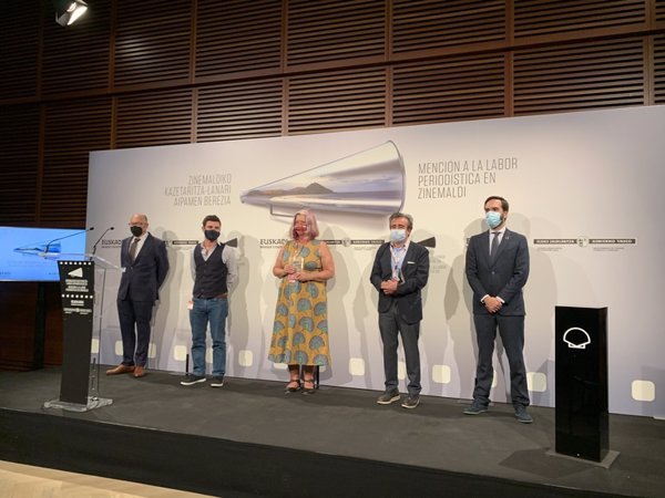 El crítico Oti Rodríguez y la periodista Stephanie Bunbury son premiados por su trabajo en el Festival de San Sebastián
