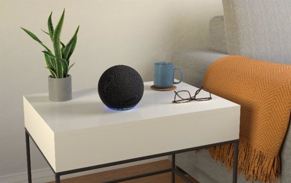 Amazon vuelve esféricos sus altavoces Echo y Echo dot y anuncia Luna, su servicio de streaming de videojuegos
