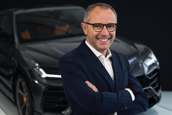 Stefano Domenicali deja la presidencia de Lamborghini y sustituirá a Carey al frente de la Fórmula 1