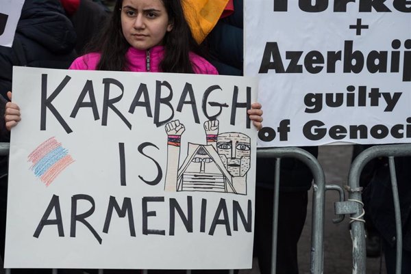 Decenas de militares de Nagorno Karabaj muertos durante los choques entre Azerbaiyán y Armenia