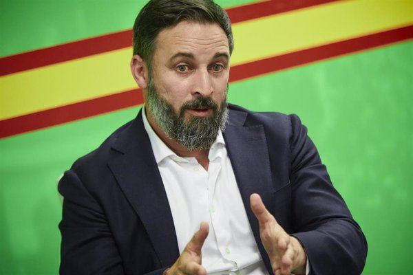 Abascal critica que el Gobierno pretenda 