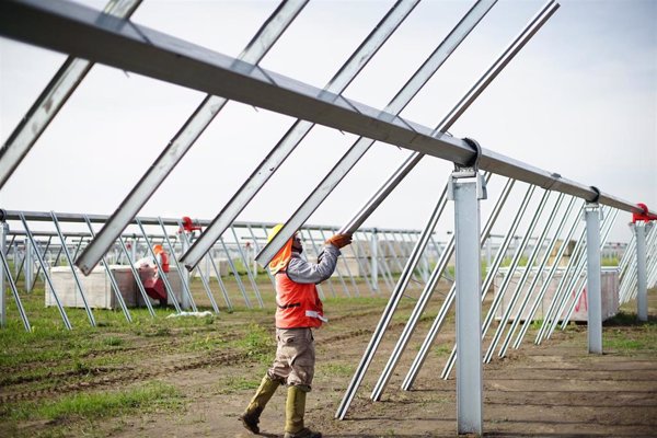 Soltec recibe suficientes propuestas no vinculantes de suscripción de acciones el primer día de colocación