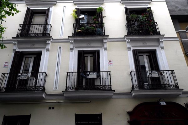El precio de la vivienda caerá un 1,4% este año en España por la caída del turismo, según S&P