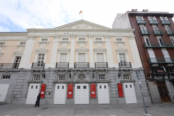 El Teatro Español repasa 130 años de historia en la exposición 'Maquetas'