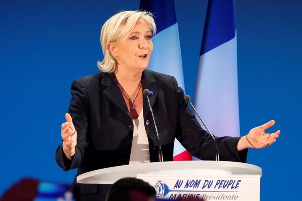 Le Pen llama a la ilegalización de la principal organización musulmana de Francia