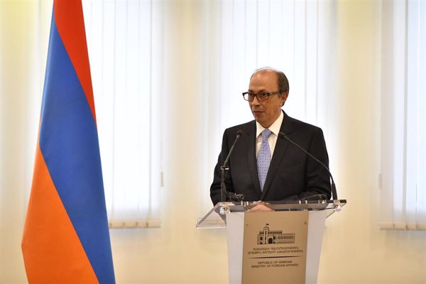 Armenia dice que el Senado francés ha dado 