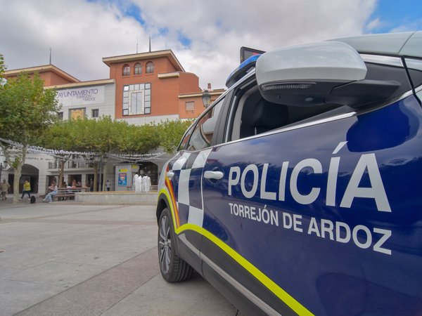 Siete detenidos, 6 de ellos menores, por agredir con un machete a un chico de 17 años en Torrejón (Madrid)