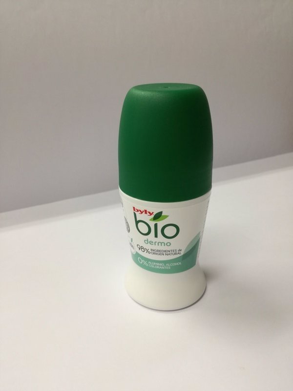 Sanidad informa de la retirada de dos lotes del desodorante 'Byly Bio dermo roll-on' por contaminación microbiológica