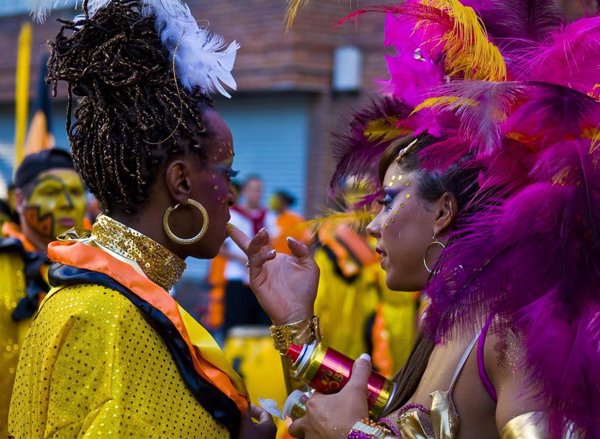 Uruguay registra un nuevo récord con casi 200 casos de COVID-19 y suspende los desfiles de Carnaval