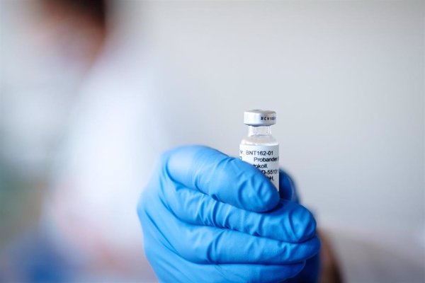 Europa prevé concluir la evaluación de vacuna de Pfizer el 29 de diciembre y la de Moderna el 12 de enero