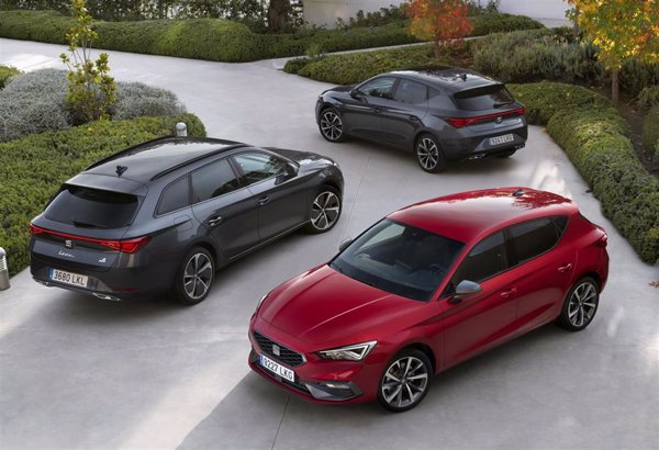 Seat lanza el nuevo León e-Hybrid, el primer modelo híbrido enchufable de la marca española