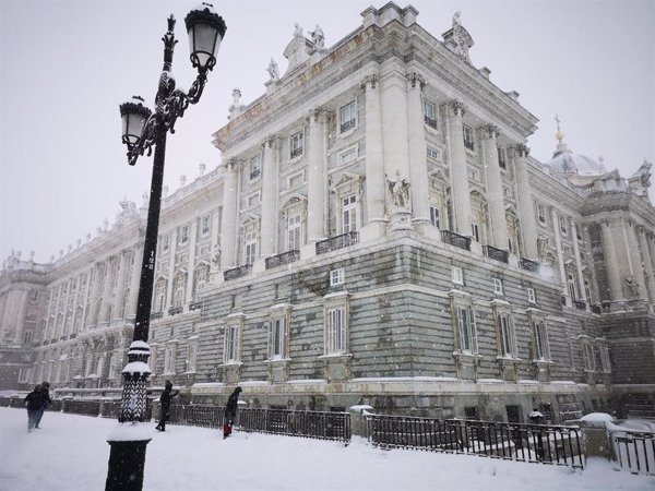 El Palacio Real de Madrid reabrirá mañana tras permanecer cerrado desde el 9 de enero por el temporal