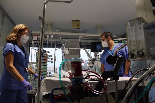 La ECMO mejora la supervivencia en pacientes graves con COVID-19, según un estudio