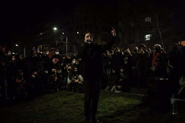 Cientos de personas protestan en Barcelona por segundo día por el rapero Hasél