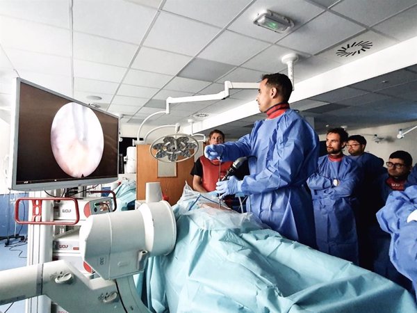 La endoscopia de columna avanzada del Quirónsalud San José permite recuperaciones en menos de 24 horas